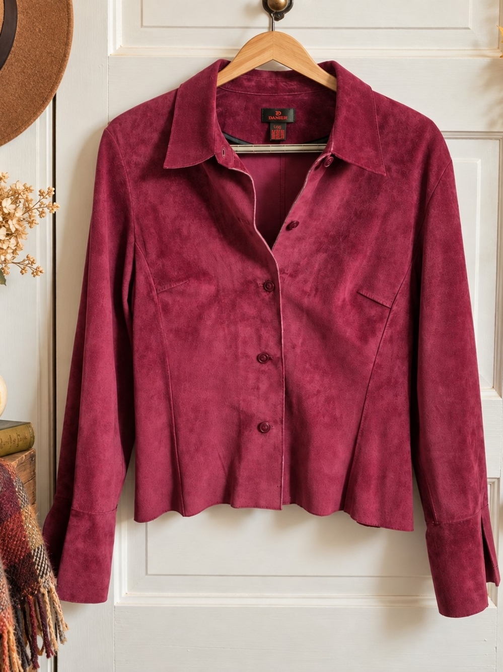 Danier Burgundy Suede Leather Jacket Large Vintage Y2K Tailored